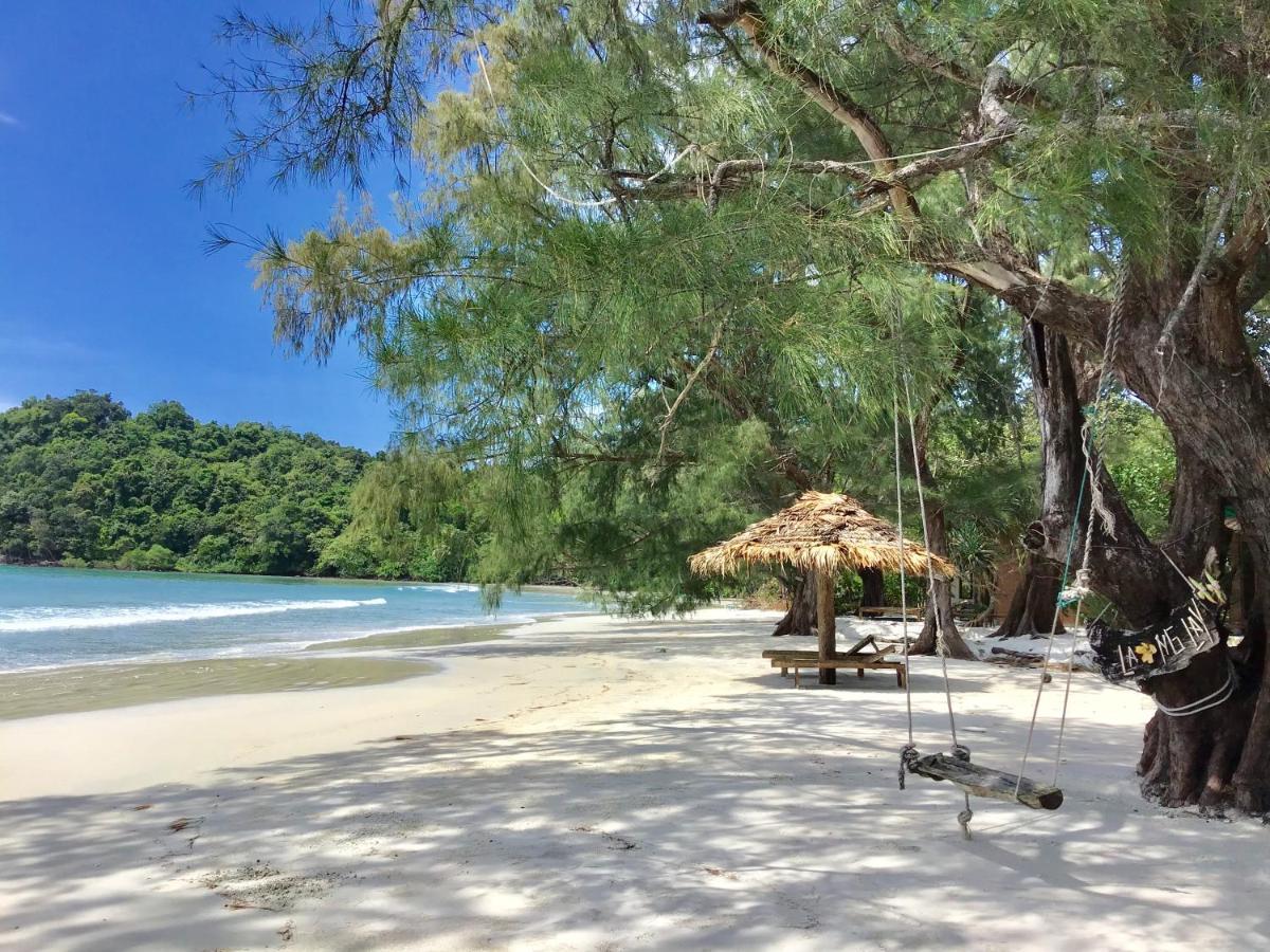 La Ong Lay Hotel Koh Phayam Exterior foto