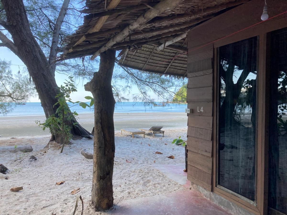 La Ong Lay Hotel Koh Phayam Exterior foto