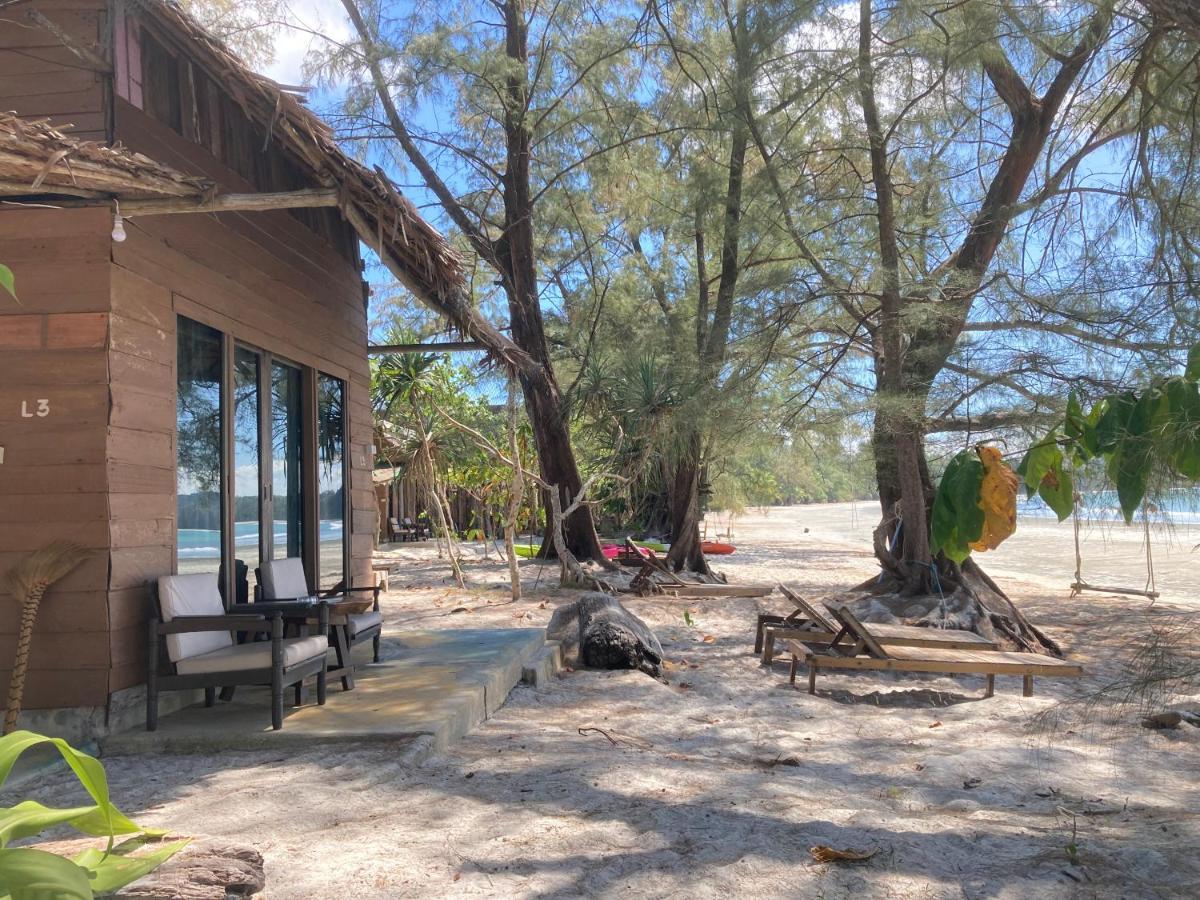 La Ong Lay Hotel Koh Phayam Exterior foto