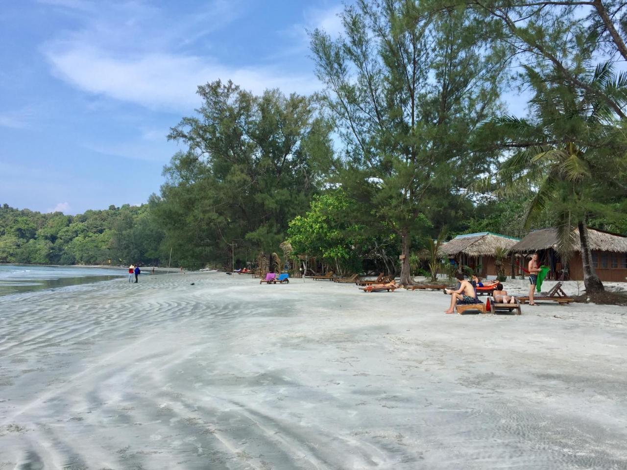 La Ong Lay Hotel Koh Phayam Exterior foto